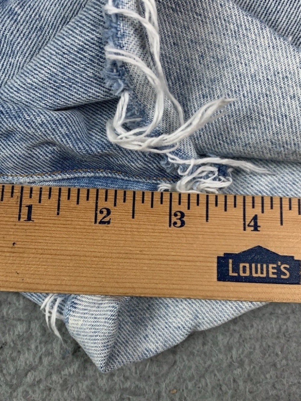 Agolde Dee Jean Shorts Women's 28 Jinx Light Wash Distressed High Rise Cut Off - Picture 7 of 7